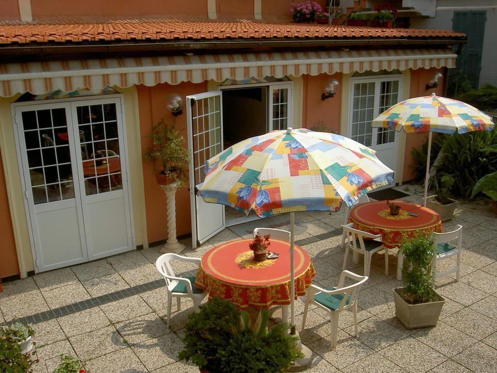 Albergo Kristina Bordighera Buitenkant foto