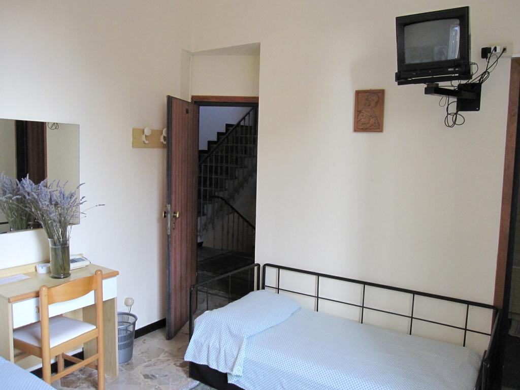 Albergo Kristina Bordighera Kamer foto