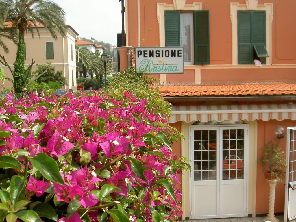 Albergo Kristina Bordighera Buitenkant foto